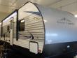 Holiday_RV's tweet photo. Here is another perfect layout for the entire family. Lots of sleeping room and a large sitting and living area. As well, This is a price that is very hard to say no too. Get one while they are in stock and have it ready for early spring. https://t.co/2TWN2KD4Dp