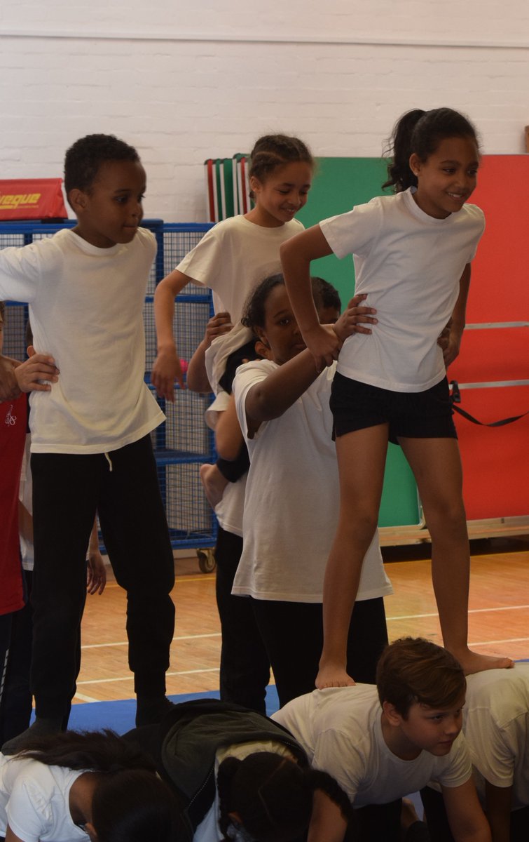 JBprimaryschool's tweet image. Y5 have been working really hard in their weekly Unity Allstars cheerleading sessions and rounded this term off with a very impressive cheerleading performance to their parents.  Well done Y5! #unityallstars #cheerleading