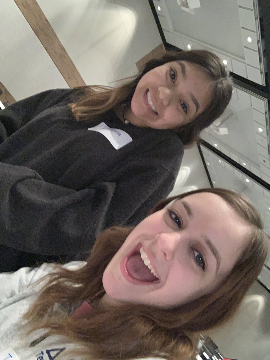 friscoyrbk's tweet photo. More collaboration (we want the pizza party) @NTX_yearbooks https://t.co/OWYlELqFqs
