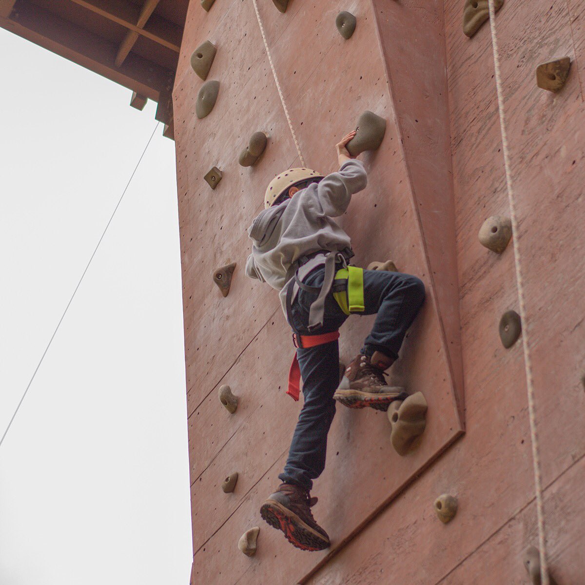 RubyBridgesPTA's tweet photo. 5th Grade #sciencecamp at @missionspringsoe was an amazing experience! Our students were challenged with intense hiking and rich outdoor lessons. We'll always remember these incredible 3 days! #climbingtower #wearerubystars #rubybridgeselementary https://t.co/TO0vPfR0eT