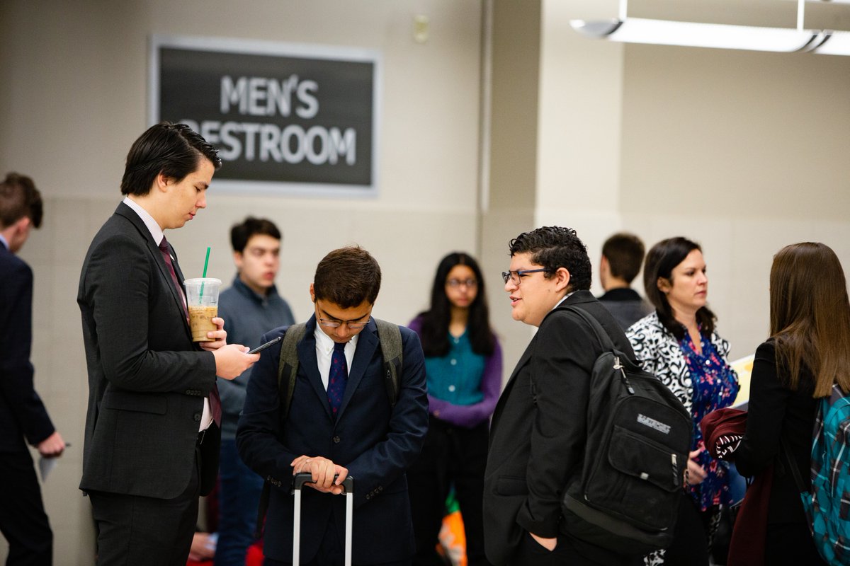 johnnysideways's tweet image. Waco Convention Center thronged with families and contestants as the second day of the TAPPS Art and Academic Championship gets underway. #TAPPSart #TAPPSspeech @TAPPSbiz