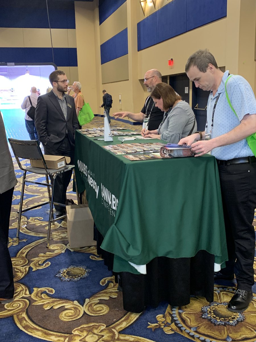 cdispensarymag's tweet image. The expo hall is officially open! Tag us in your tweets and pictures by using #CannabisConference @cdispensarymag and @CBTmag. #learnnetworkgrow #CannabisCommunity #LasVegas