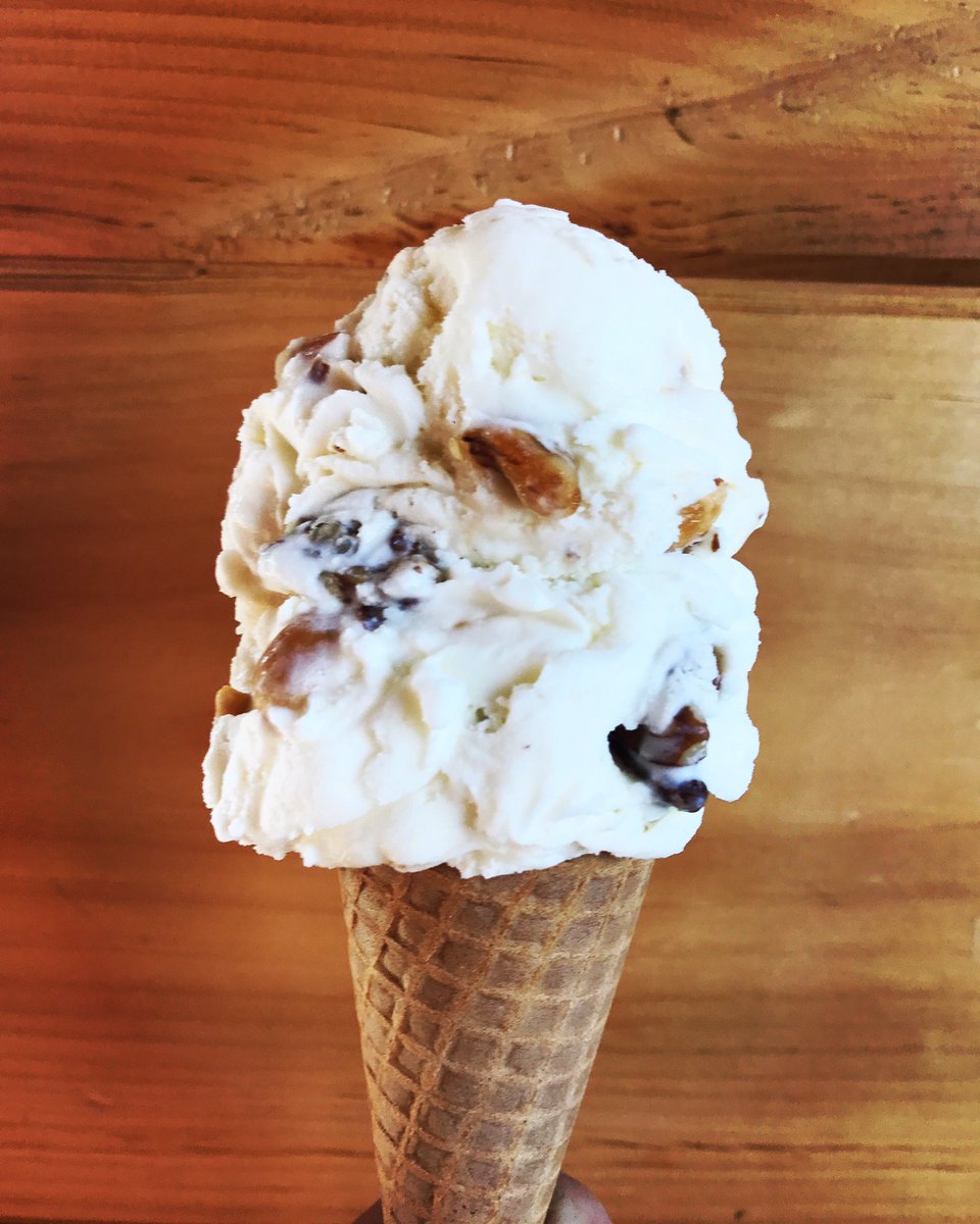 The Ice Cream Barn On Twitter Party Nut Praline A Sweet Cream