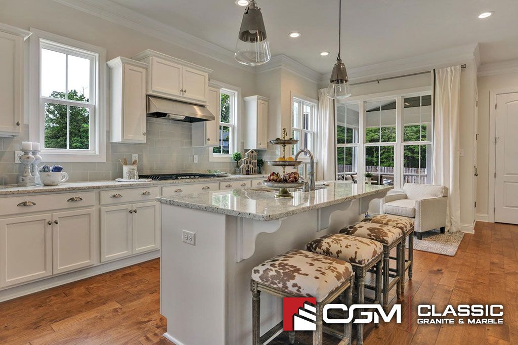 ClassicGranite1's tweet photo. #ColonialWhite is a highly sought after #Granite that is quarried in limited quantities in a very small region of India. Click: https://t.co/cC1oRw7Aac https://t.co/gS3LpAZLGK