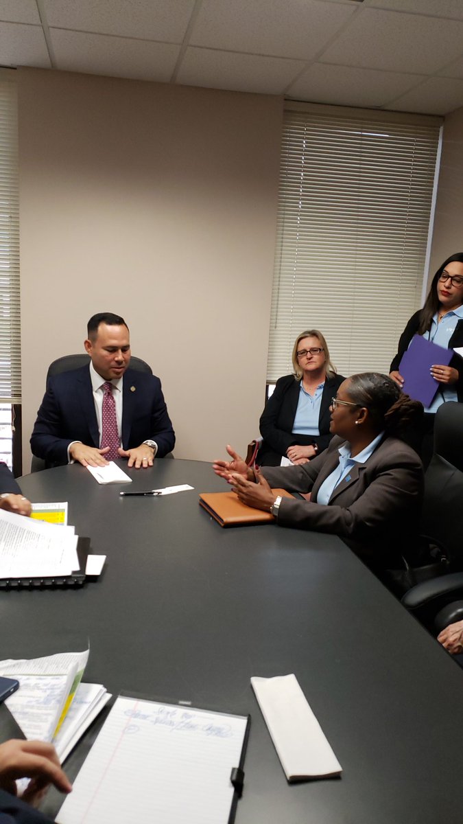 Daniella4Change's tweet photo. Miami Dade College's Legislative Advocacy team meeting with legislators on Capitol Hill. #MDCDay .@MDCollege #BeMDC https://t.co/yB3wuMlfuK