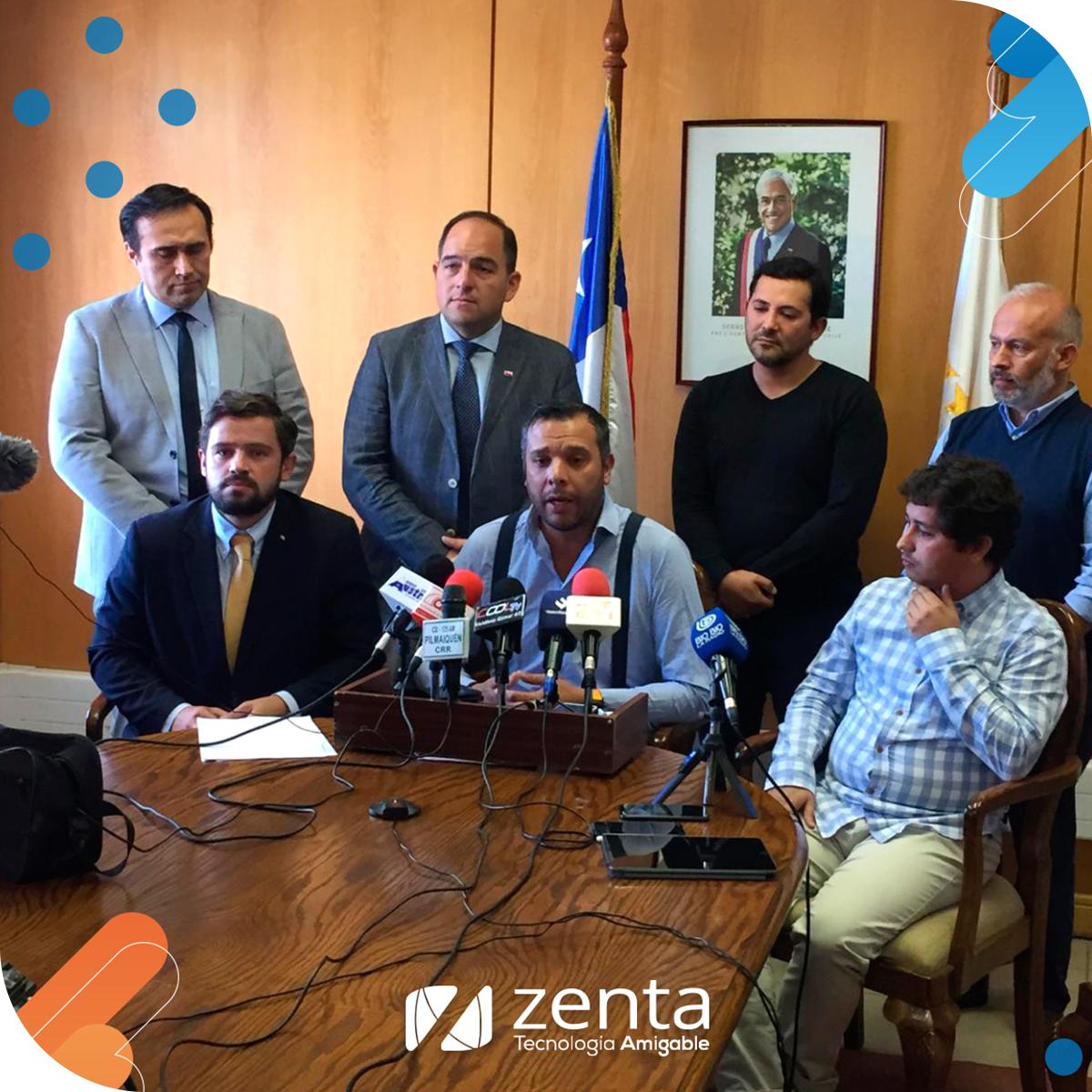 Zenta_GroupTA's tweet photo. En Zenta queremos que el Trabajo Remoto sea una realidad para más empresas en Chile. Nuestro Founder, Mario Zúñiga, forma parte de esta gestión y hoy junto a @9punto5 @casenjojerez y @SeremiTrab_Vald siguen promoviendo el proyecto de Ley del trabajo a distancia #ValdiviaCL https://t.co/JkBRvj3zb9