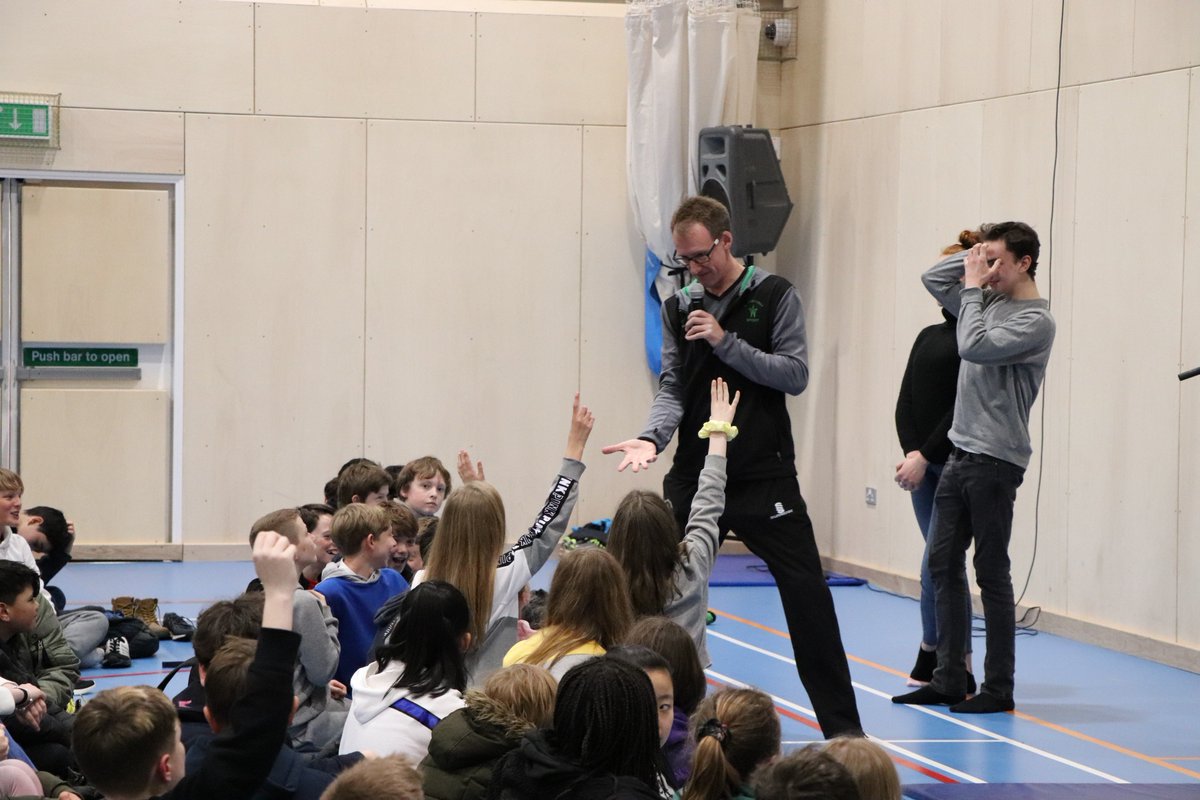 boxhillschool's tweet photo. It was Make a Difference Day (MAD Day) at @boxhillschool today! We held lots of great events such as soak the teacher and our 'Auction of Promises' in order to raise money for charity! We finished the successful day with a whole school walk up Box Hill! #BoxHillHelpingOthers https://t.co/GxHEsfasqr