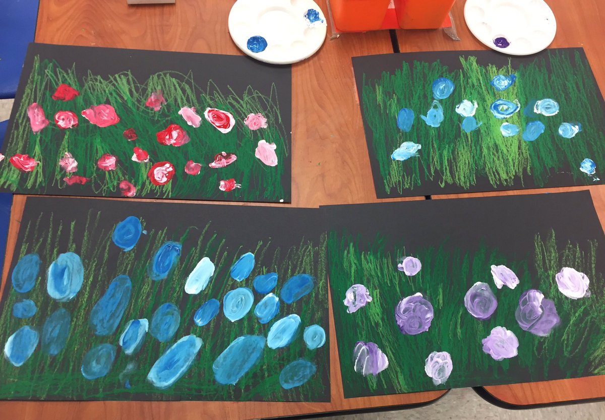 HeightsEs's tweet photo. It may have been snowing outside, but it was spring in the art room! Kindergarten learned how to make a tint by adding white to a color while finger painting these spring flowers! Thanks again to Southern Tiger Collective for donating the tempera! #CMSArtsEd https://t.co/1ey5Q4hXB1