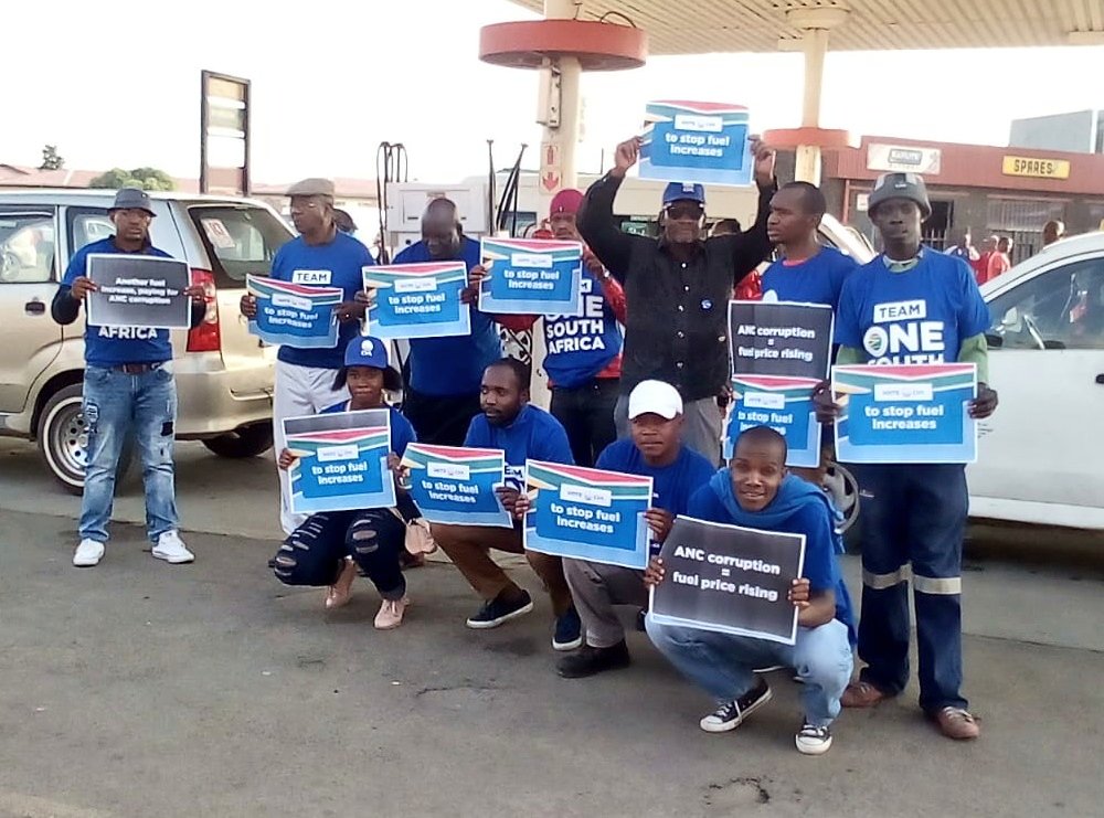 DA_Mpumalanga's tweet photo. Over the past decade the price of fuel has increased by a staggering 118%, and the citizens from the length and breadth of South Africa are saying enough is enough.

Tomorrow, the ANC-sponsored fuel price hike of R1.31 will hit the already burdened SAns. 

#StopTheTaxAttack now! https://t.co/W69E8lmELL