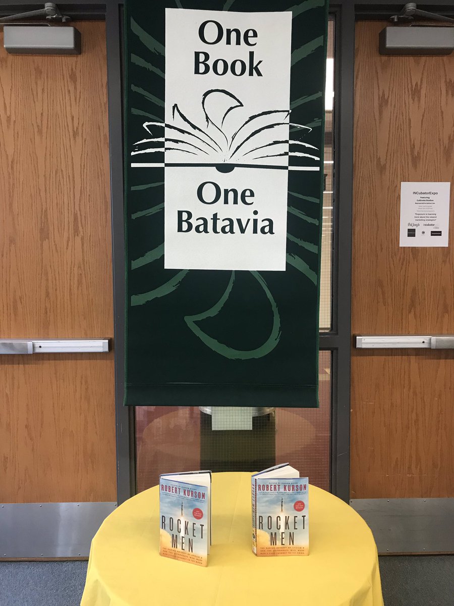 NEHSBatavia's tweet photo. Looking for a good book to read? Check out these displays @bhslrc https://t.co/1OX3tQ2Ozx
