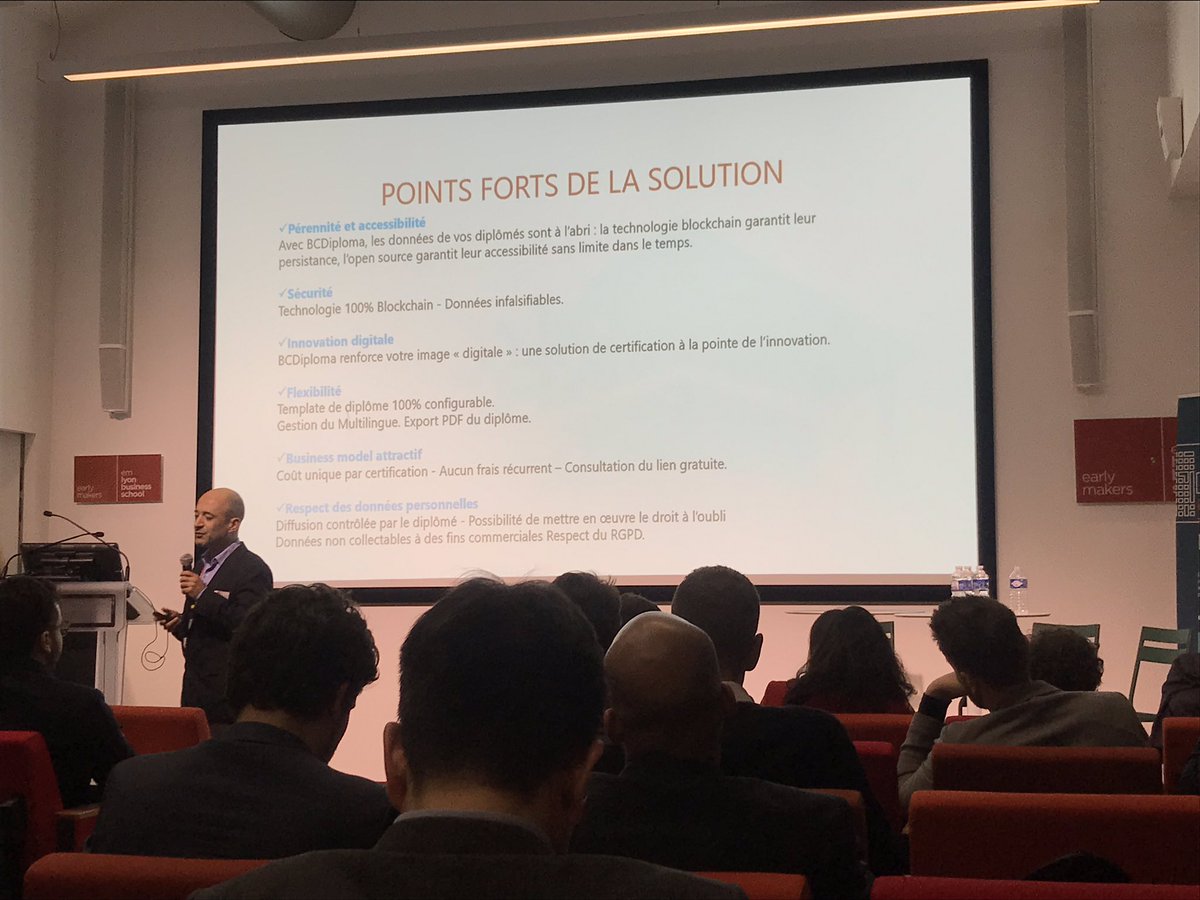 EMLYON's tweet photo. 🚀 C’est parti pour l’#EdJobTechDay 2 depuis le campus de Paris ! On retrouve les #startups de la première édition de l'EdJobTech Camp de @EMLYONIncub et on commence avec @BCDiploma #accélérateur https://t.co/7x4nsqOjnQ