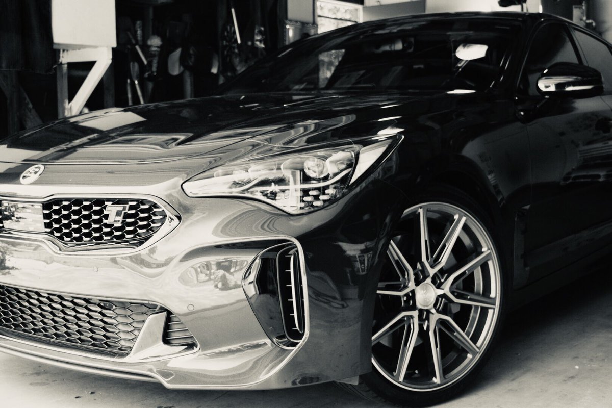 jrsonza's tweet photo. Rise and ☀️ ☕️  🚬 ready to go #KiaStinger #kiastingergt #kiastingerclub #nikonphotography #toyotires #nicheroadwheels #nikon #nikon3300 #kdm https://t.co/DU01b8uXTV