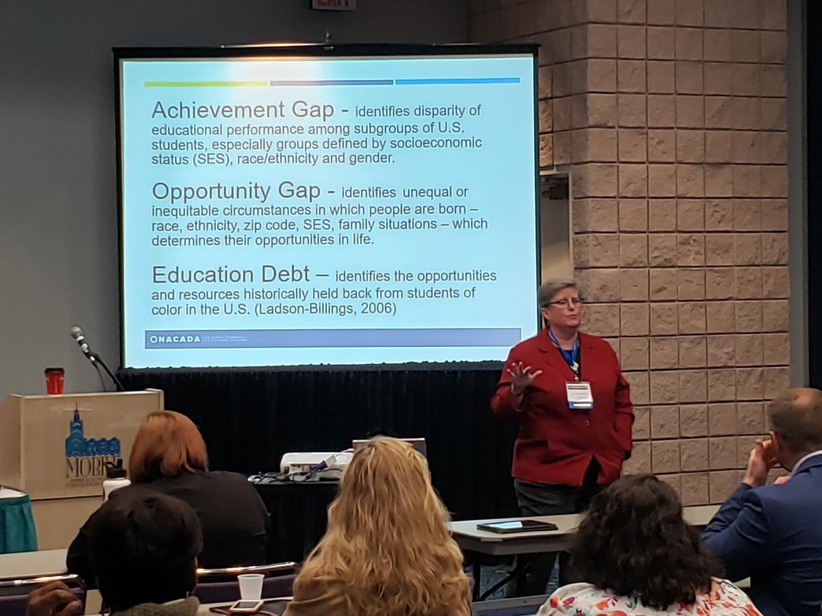 DrElston's tweet photo. Colleagues from @NACADA @jenniferejoslin discuss using #AcaAdv to close #equity opportunity gaps #CompleteCollegeAL @CompleteCollege @MAEF8020 @LuminaFound https://t.co/Dwk1rgg7iE