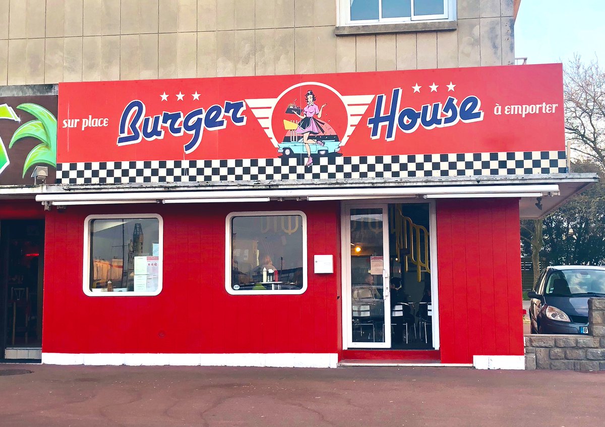 Cara_Dock's tweet photo. Le Burger House de #SaintNazaire… Mythe ou réalité ? Déception ou confirmation ? Burger simple ou triple ? 🍔🍟🥤
Pour découvrir les réponses à ces toutes ces questions cruciales, c’est ici ➡️ https://t.co/rzqdfD8GqR https://t.co/qkJTg4vAVO