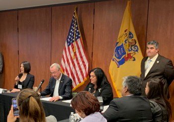 Some photos of our CEO, Doug Naidus, Statewide Hispanic Chamber of Commerce of NJ CEO, Carlos Medina and Vice Chairman, Luis De La Hoz participating in Governor Murphy's Hispanic Media Round-table last week.

#business #chambersofcommerce  #hispanicbusiness #smallbusiness