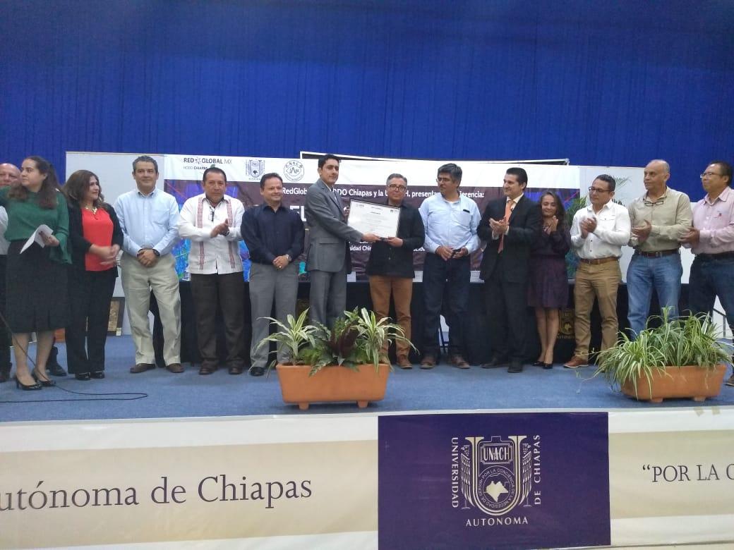IME_SRE's tweet photo. Felicitaciones 👏🏼al nuevo #NodoChiapas de la @RedGlobalMX por su creación formal, en el marco de la conferencia del Dr. Luis Flores en la Universidad Autónoma de Chiapas. https://t.co/xxbrfjdWxh