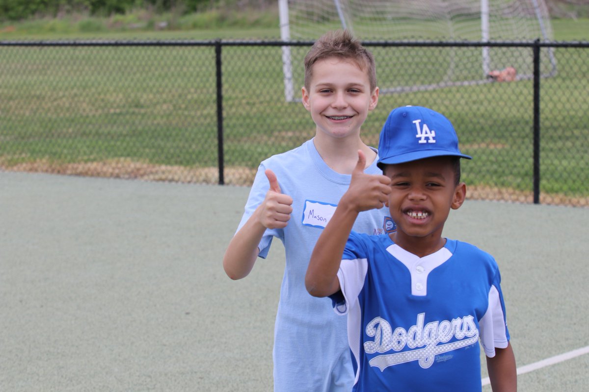 miracleAUS's tweet photo. Week 1 games are in the books! Great opening weekend, thanks to all our new players, buddies and parents for making it the best one yet. Here's one of our favorite moments - big smiles from Mason and Michael of the Dodgers! @YMSLFourPoints with a big assist #volunteering too! https://t.co/2ojv0M7JAE
