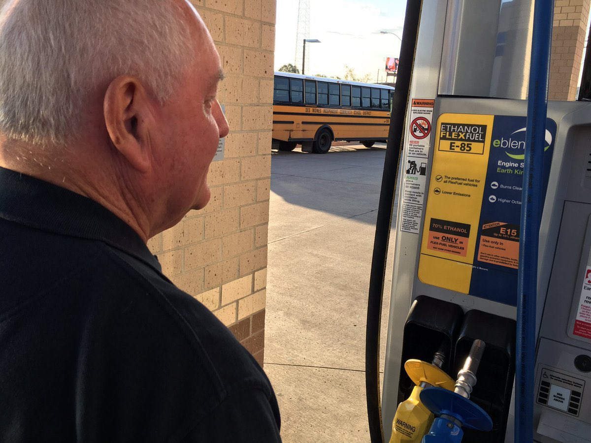 USDA's tweet photo. A new USDA study finds greenhouse gas emissions from corn-based ethanol are about 39% lower than gasoline – learn more https://t.co/dNsSugZElo #OATT #biofuels https://t.co/BtTBo5e3z1