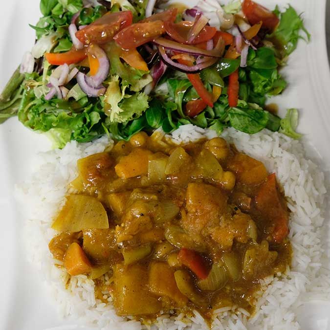 Butternut Squash and Apricot Curry
Served with basmati rice and salad
#food #ukrestaurants #norfolkrestaurants #norfolkhotels #norfolkpubs #eatout #dinner #vegetariancurry #diss #scole