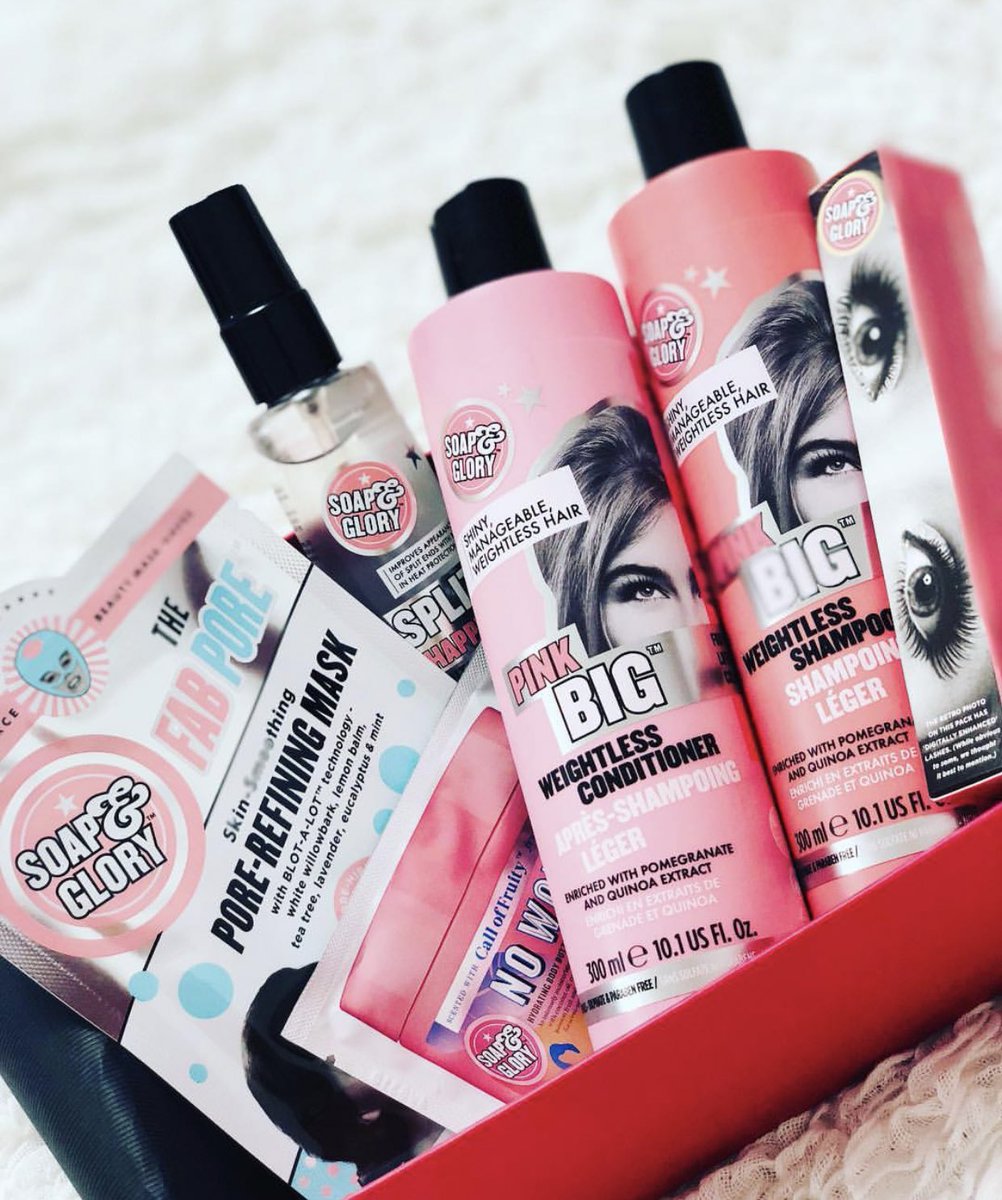 #Repost Thank you for posting our March Glambox! ❤️
<a href="/rihamsworld/">Syed Milad</a>  
#glambox #Subscription