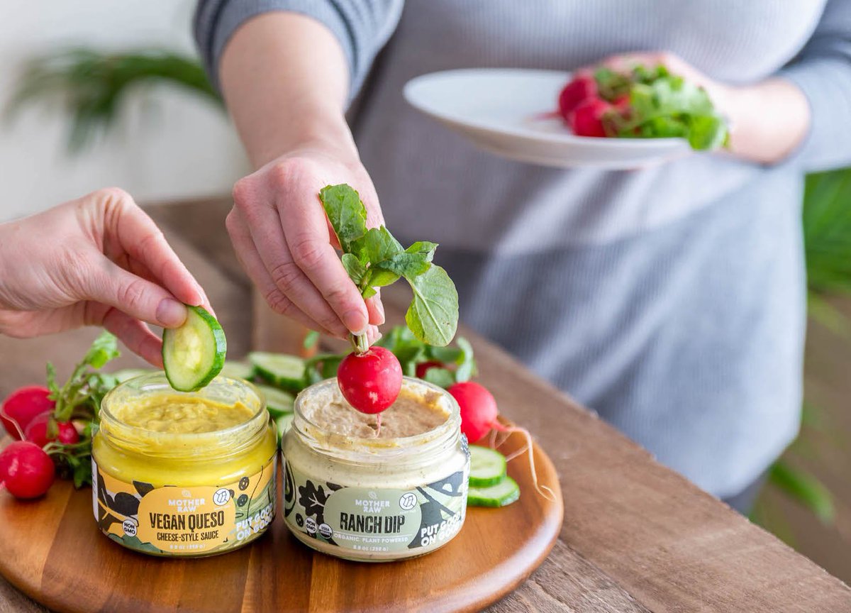 Exciting news! 🎉 After making their debut at Expo West, Mother Raw DIPS &amp; QUESO are now available to order online!
As always, they’re dairy-free, cashew-free and plant powered. Now available on our online shop at motherraw.com and motherraw.ca! #plantbased