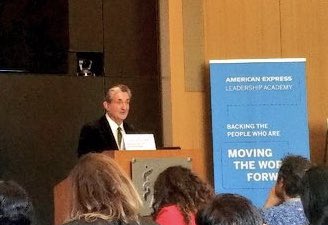 atlascorps's tweet photo. RT @thewebblife: Thank you @TedLeonsis for your insights on good leadership. #amexleads @LeaderStories_ 
1. Connect the dots. 
2. Have a level of personal expression. 
3. Have a level of empathy. 
4. Find your higher calling. 
5. Give willingly. https://t.co/3s9DQfSZIG