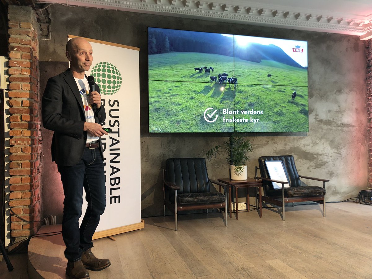 Gratulerer med seiern i #sbindex19 <a href="/TINE_SA/">TINE SA</a>! Här konsernsjef Gunnar Hovland.