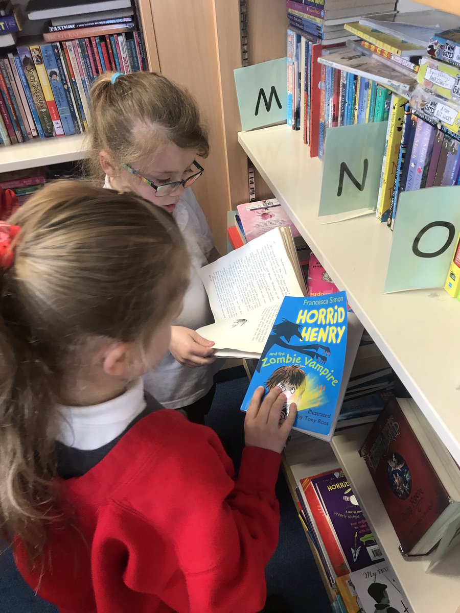 KatieWoodteach's tweet photo. Maple spent part of the afternoon exploring the books in the library!  What’s your favourite book? 📚 #CTreading @headcherrytree1 https://t.co/34bY032I7V