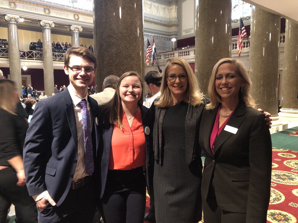 NoddingsA's tweet photo. Many thanks to @TracyMcCreery for meeting with us @MoBaptistU Spartans during @MOChildAdvocacy Day for #MOCAD2019 in Jeff City today. Her tireless work on behalf of MO women makes for stronger MO children and families! #moleg #InvestinMOkids https://t.co/ki5qFgbPj3