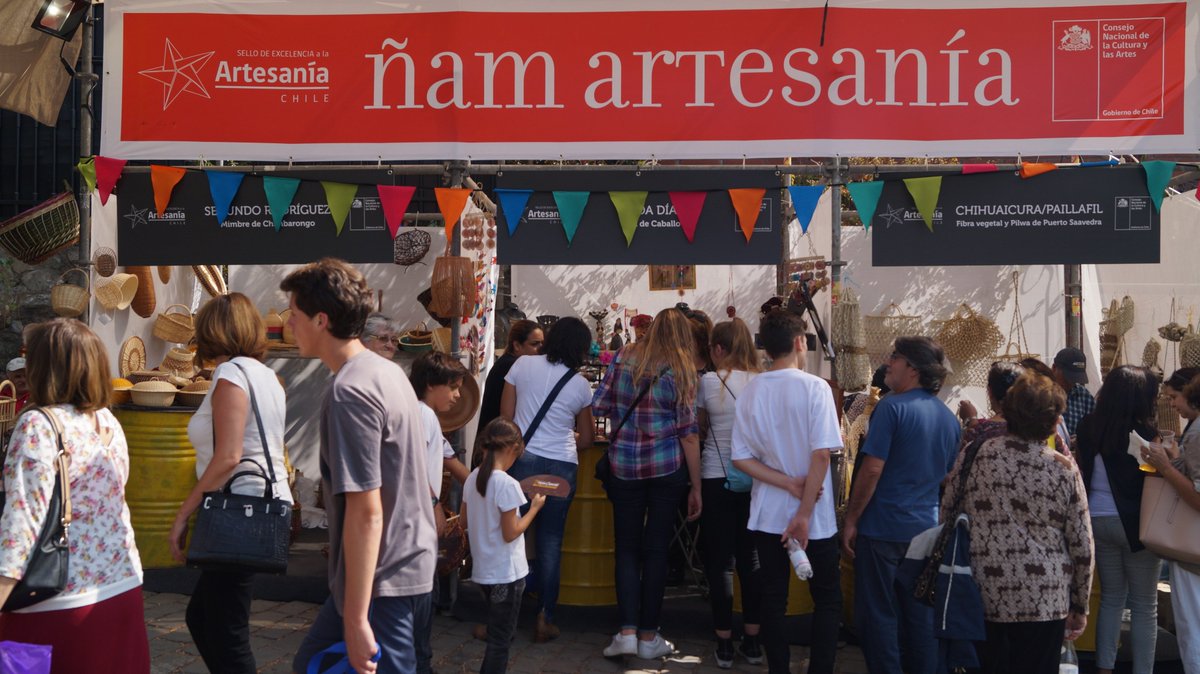 Vuelve la fiesta gastronómico de #Santiago #ÑamSantiago2019, se realizará entre el 4 y 7 de abril en el Cerro Santa Lucía, #CarnavalGastronómico #SantiagoDeChile No se lo pierdan !! #foodies #foodieschile #gastronomia <a href="/Muni_Stgo/">Santiago</a> #CerroSantaLucia #BarrioLastarria