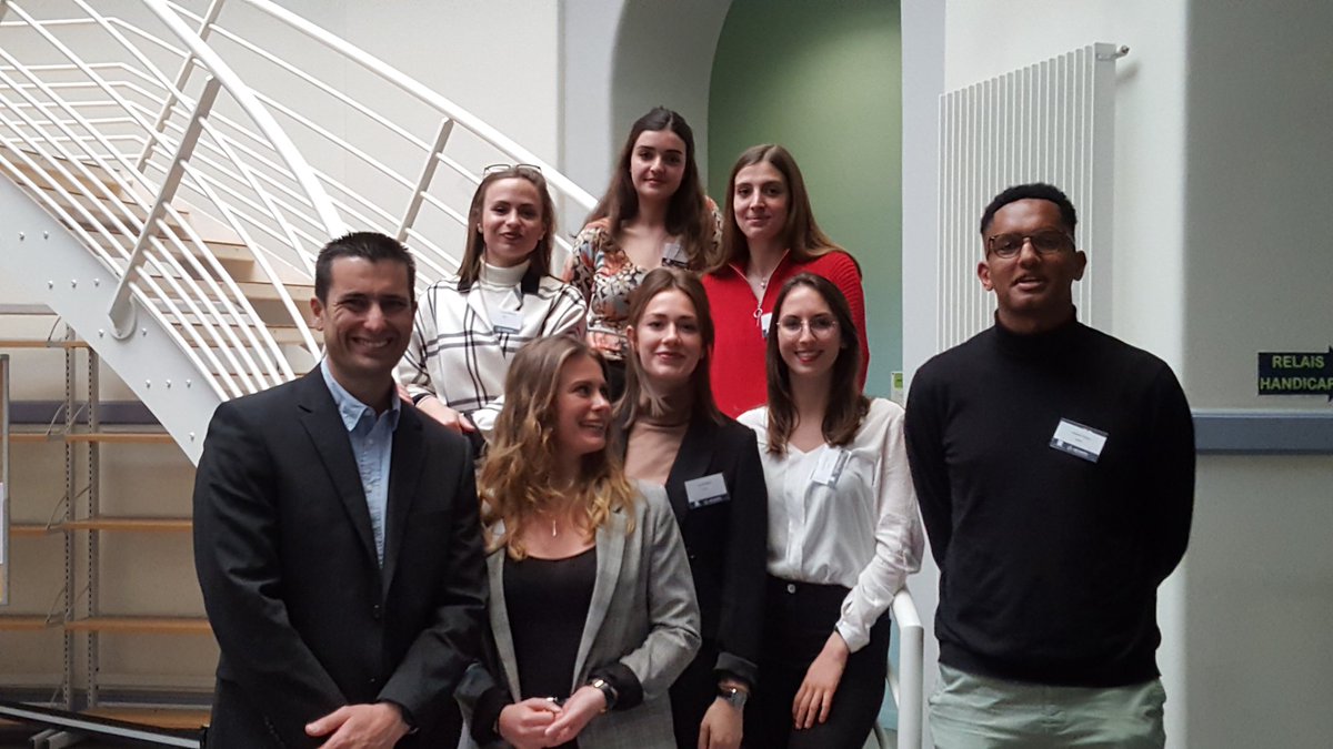 IAEnantes's tweet photo. C'est le dernier #afterwork #AlaTableDesPros ! Aujourd'hui les #metiers #RH sont à l'honneur. Les #etudiants #iaenantes vont pouvoir échanger avec 8 #professionnels du milieu sous forme de #speedating ! #formation #orientation #alumni
En partenariat ac @InformatiqueBP https://t.co/r6TafP54Td