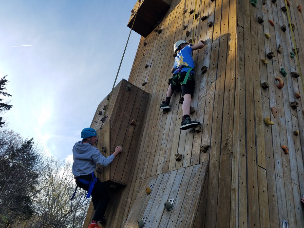 EDSAugustaTrips's tweet photo. #7EDS Climbing at camp yesterday! https://t.co/Db2P0SSXRV