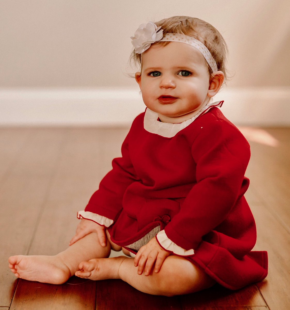 ChristinaM366's tweet photo. 9 month pictures taken in KY in February ❤️ Time slow down! https://t.co/UGxMuXvnxm