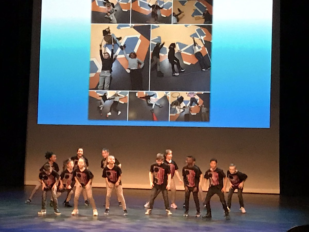 De Show goes on! <a href="/Stadsgehoorzaal/">Stadsgehoorzaal</a>  <a href="/ArkVlaardingen/">Kindcentrum De Ark</a>