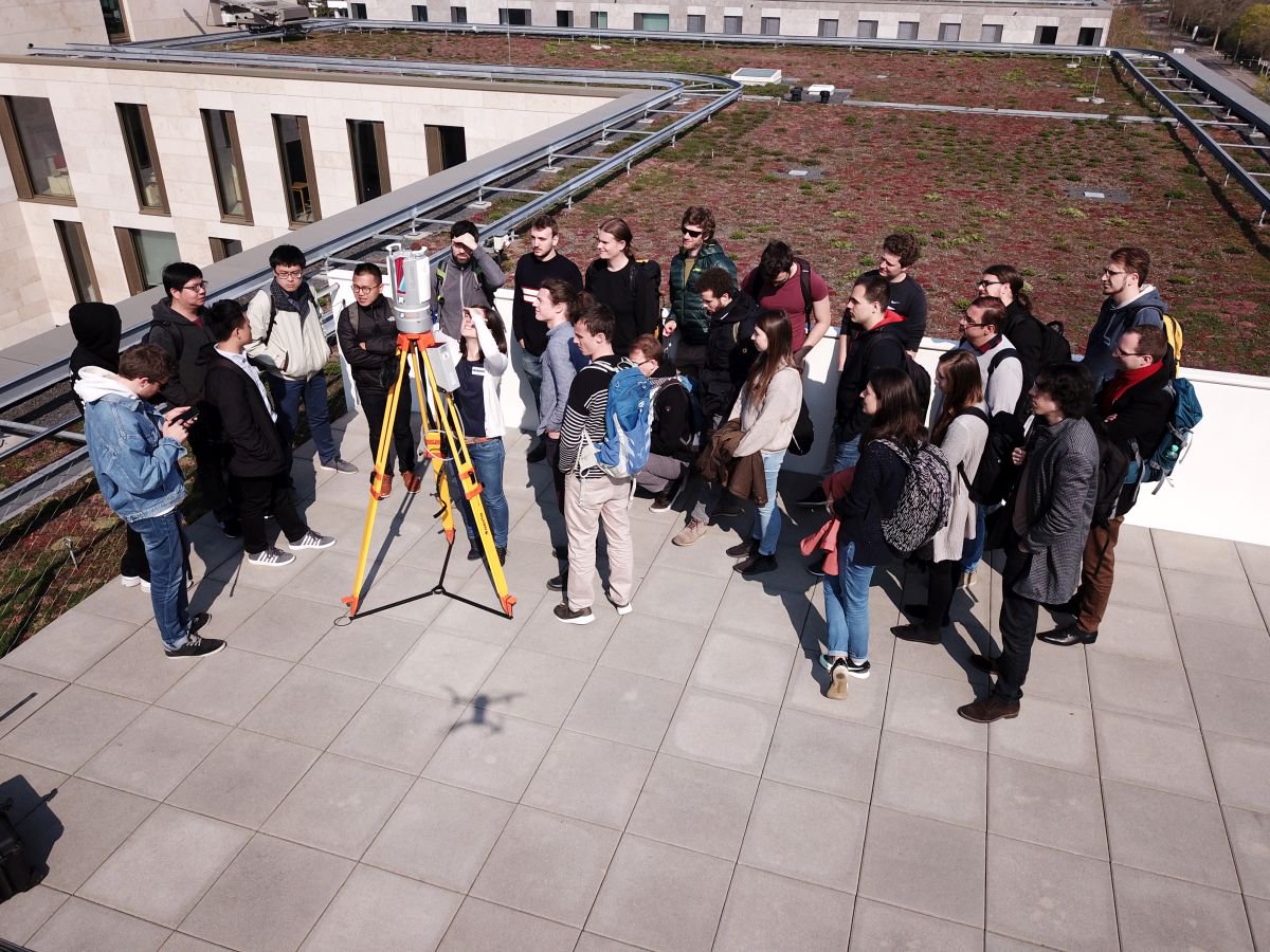 kappadiversa's tweet photo. The sun is shining over #STAP19, our compact course and workshop at IWR, Heidelberg University. We had to seize the opportunity of a quick group scan! Captured from the air by #3DGeo group member C. Seitz. @GIScienceHD @IWR_HGS #3DGeo #FCGL https://t.co/6ZDEuX98T1