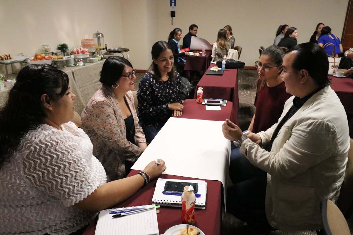 ChildrenIntMX's tweet photo. Cada voluntario es un actor clave en este movimiento para romper el ciclo de la pobreza. Agradecemos a @cemefi_org por mostrarnos las mejores estrategias para profesionalizarnos y así fortalecerlos. 
#GestionDeVoluntariado https://t.co/UJgMYEuidL
