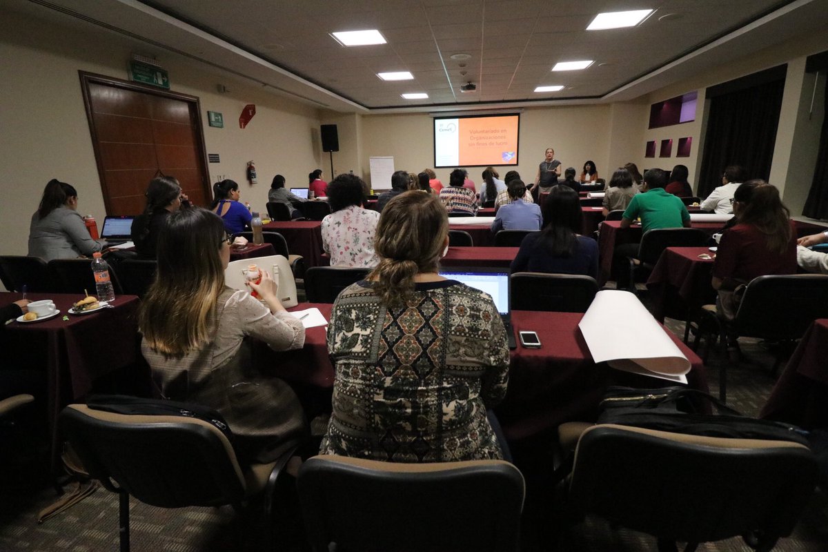 ChildrenIntMX's tweet photo. Cada voluntario es un actor clave en este movimiento para romper el ciclo de la pobreza. Agradecemos a @cemefi_org por mostrarnos las mejores estrategias para profesionalizarnos y así fortalecerlos. 
#GestionDeVoluntariado https://t.co/UJgMYEuidL