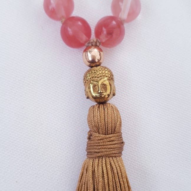 Japa mala de CUARZO COMBINADO
#MartesDeMalaNuevoGaneshi
➡️ ¡Pide este Modelo!
🌟 Cada Japa mala es único 🌟
. 
#VENTA #ENVIO #ENVIOSAMEXICO #ENVIOSALEXTRANJERO
. 
#japamalas 
#japamalameditation 
#ROSARIOBUDISTA #budismo #mantras #meditación #consciencia #OM 🕉 #diseño #PIEDRA 💕