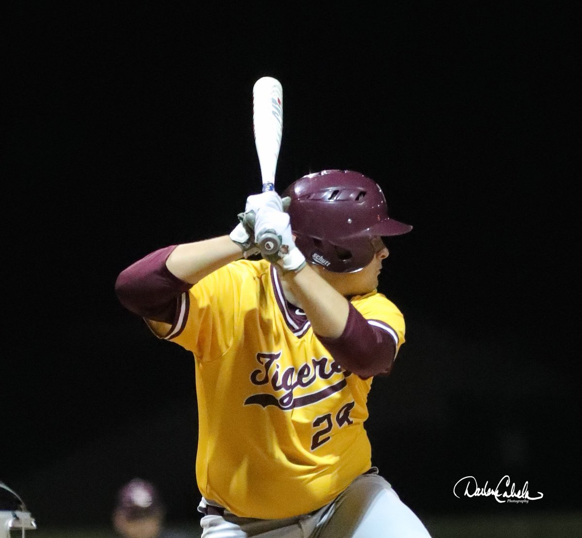 DSHSBB2's tweet photo. DS Tiger Baseball vs LBJ at Nelson Field tonight at 5:00pm CST! Can’t make it? Watch it here - Live stream at https://t.co/P3wd7S1AVz…
@OneTigerNation #dstigerbaseball #TPD @ONEMISSION #tigerbaseball #dshs @DSISD @dsathleticBC @VypeATX live @kmacsports
@5ATxHSBaseball https://t.co/LbQwASlVWD