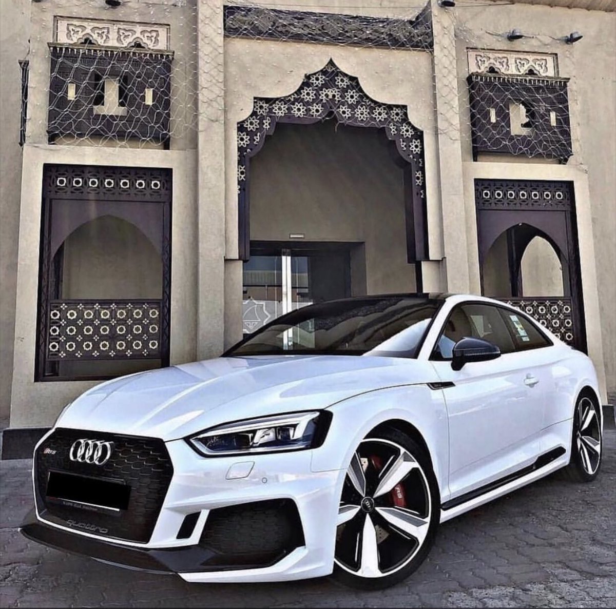 LegendAutoGroup's tweet photo. Work hard, dream big, never give up❣️
#thelegendautogroup #audimassapequa #audi #audirs5 #carswithoutlimits #showstopper #amazing #amazingcars #audifamily #audilife #audilove #tuesday #tuesdaymotivation https://t.co/q2Khirnu5D