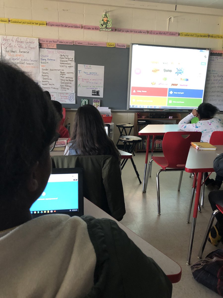 MsBasu1's tweet photo. Acquiring new poetry vocabulary words #Kahoot @MissPallini @MsDelGiorno https://t.co/Mx84wjH9b8