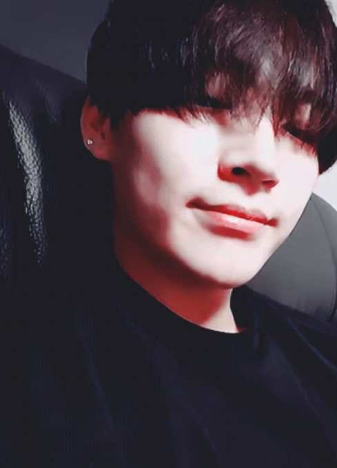 hi there! this account is dedicated to our beloved Im leader! i'll upload pictures and gifs ~ RT&amp;Follow are welcome, it'll help me a lot, thank you! 🌴 #ImJaebum #JB #LimJaebeom #JUS2 #JJPROJECT #GOT7 #임재범 <a href="/GOT7Official/">GOT7</a>