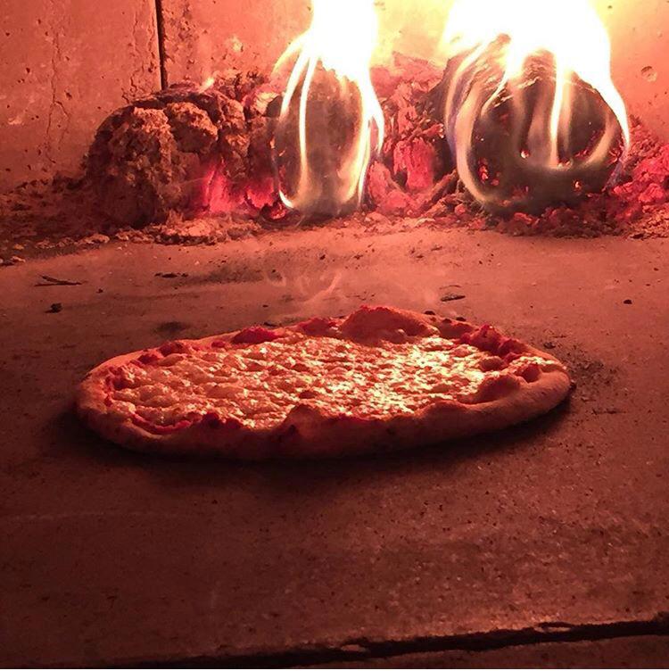 Gosta Green Pub (@gostagreenpub) on Twitter photo Here they are. Night Market Street Food Trader teaser #4.
It's <a href="/handmadepizzaco/">Handmade Pizza Co</a>
Legends in the Birmingham Street Food scene, these guys are guaranteed to bring you nothing but the finest bases topped with the nangest toppings .
Friday. Be there or be disappointed
#gostagreen Here they are. Night Market Street Food Trader teaser #4.
It's <a href="/handmadepizzaco/">Handmade Pizza Co</a>
Legends in the Birmingham Street Food scene, these guys are guaranteed to bring you nothing but the finest bases topped with the nangest toppings .
Friday. Be there or be disappointed
#gostagreen