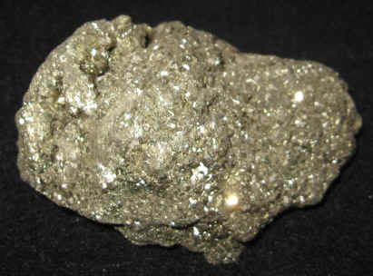 magickcrystl's tweet photo. Iron Pyrite, also known as "Fool's Gold," is believed to strengthen willpower and promote positive thinking.  It is an excellent energy shield that blocks negative energy to overcome inertia and feelings of inadequacy. #healingstones #healingcrystals #crystalhealing https://t.co/R4gPGeZWl5