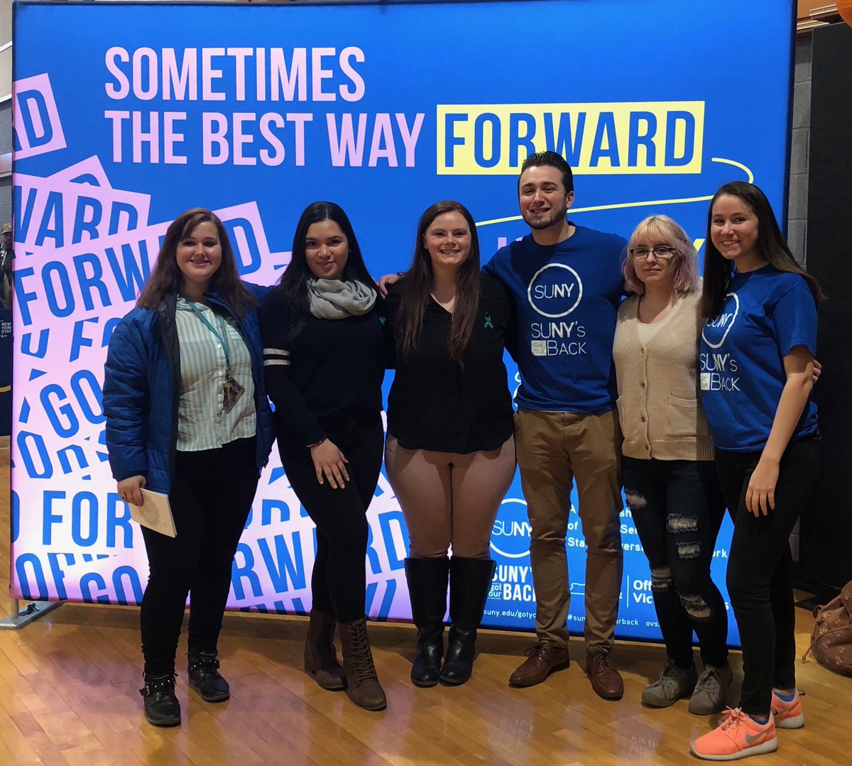 MikeBraun_'s tweet photo. Today at @SUNYCobleskill, @SUNYsGotYourBck reached 50,000 bags for survivors of sexual assault and domestic violence.  Thank you to SGA Prez @CheyanneMatule1 and her team for their support!  #NYPrevents https://t.co/lAz2yVpRqt