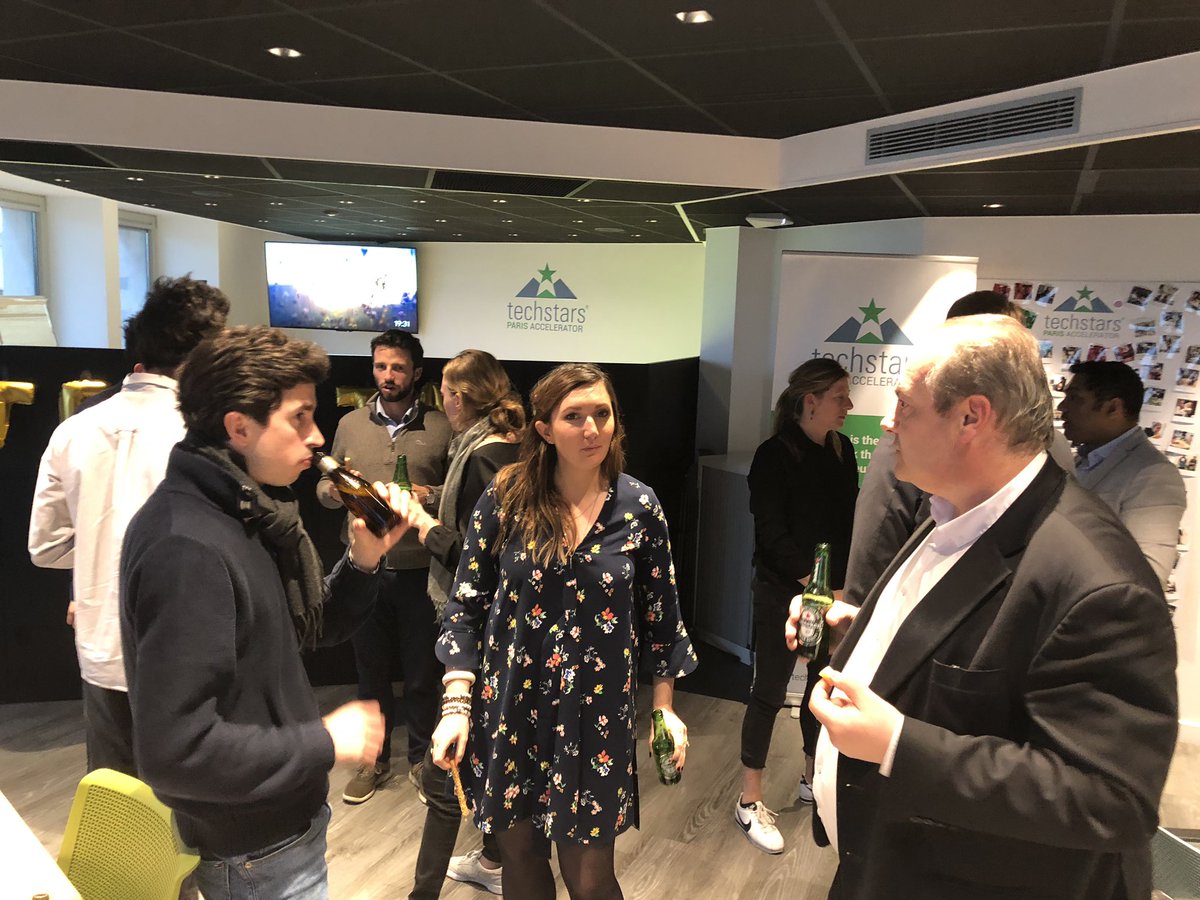 ClaireCaminati's tweet photo. C’était ce soir : @AccorHotels_FR et @GEFCO_Group nous présentaient leurs challenges Green ❇️. 
Une bonne occasion pour les #cleantech présentes d’en d’avoir plus sur @TechstarsParis avant de postuler ! (Deadline : 12/05) #accélérateur #callforapplications🔛 https://t.co/73vMokMWvB