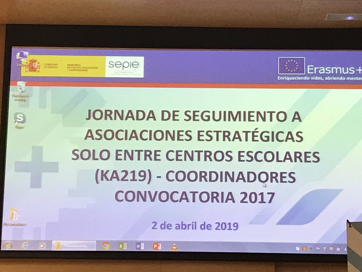 ErasmusMaCudeyo's tweet photo. Thank you @sepiegob for today’s training to coordinate better and assess our #ErasmusPlus project #Eurokids24News  @Erasmus_Project @EUErasmusPlus @Eurokids24news @etwincantabria @AsesorLLEE https://t.co/iwnYt7HX1E