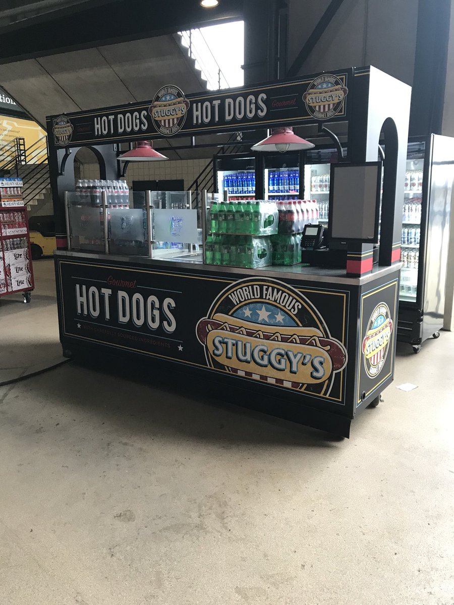 Stuggys's tweet photo. Opening Day 4-4
#Stuggys
#Orioles
#Birdland
#FellsPoint https://t.co/biscWOFN41