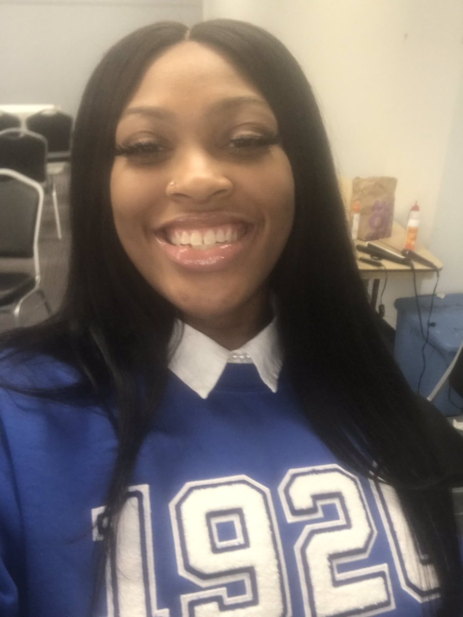_courtcurry's tweet photo. She’s a Finer Woman now 💙🕊 #OGZetas #9Club #FirstOnNeverOff https://t.co/0O65aWZXsD