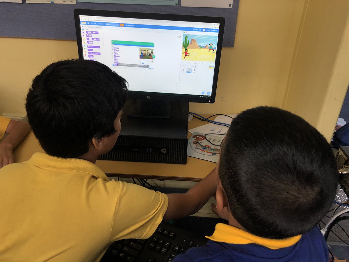 Harding7Lauren's tweet photo. Coding our own animations based on our novel Boy Overboard @LakembaPS https://t.co/7rrcc0oYfK